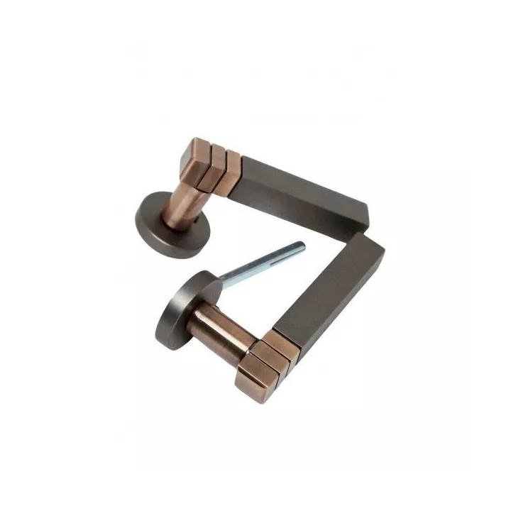 POIGNEE DE PORTE AVEC ROSACE TROU DE CLE CUIVRE-GRIS DELIA