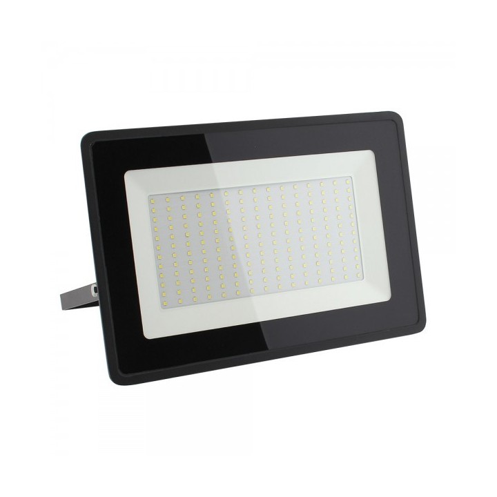 PROJECTEUR LED 200W IP66 LUMIÈRE BLANCHE NOVO PROJECTEUR LED 200W IP66 LUMIÈRE BLANCHE NOVO