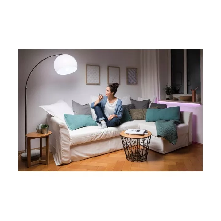 LAMPE LED CONNECTÉE SMART AVEC BLUETOOTH 6W LUMIÈRE BLANC CHAUD 2700K E27 OSRAM LEDVANCE LAMPE LED CONNECTÉE SMART AVEC BLUETOOTH 6W LUMIÈRE BLANC CHAUD 2700K E27 OSRAM LEDVANCE