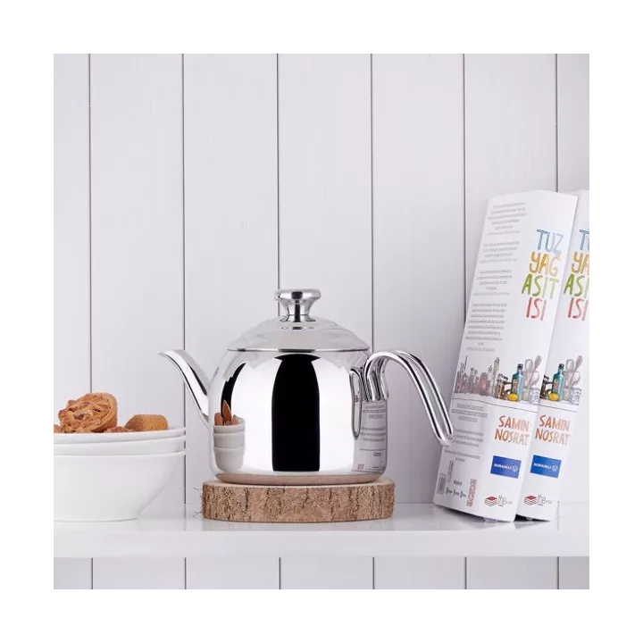 THÉIÈRE EN INOX 18/10 1.1L KORKMAZ