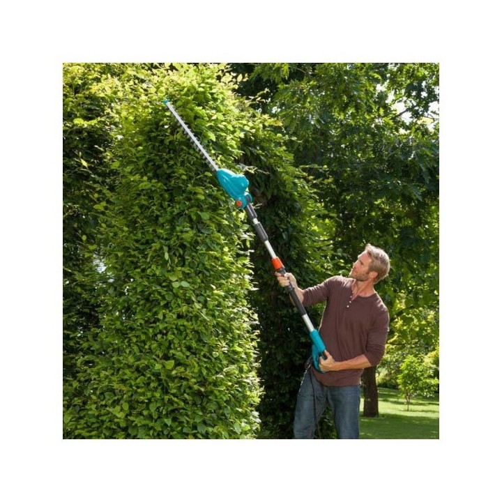 TAILLE-HAIES ÉLECTRIQUE TÉLESCOPIQUE THS 500W 48CM GARDENA