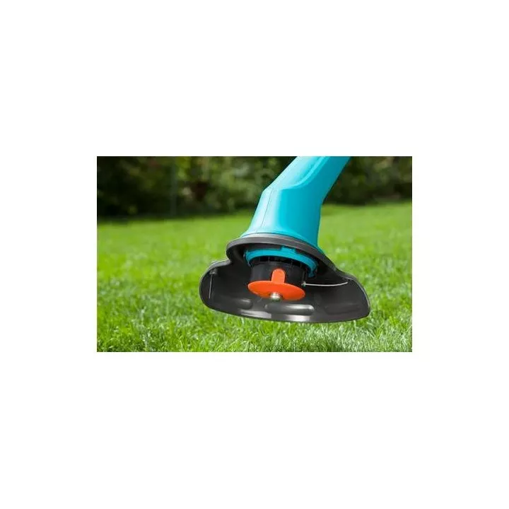 COUPE-BORDURES ÉLECTRIQUE SMALLCUT 300W GARDENA COUPE-BORDURES ÉLECTRIQUE SMALLCUT 300W GARDENA