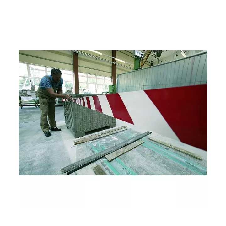 RUBAN ADHÉSIF DE SIGNALISATION BLANC-ROUGE 66Mx55MM TESA