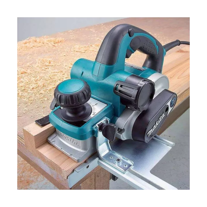 RABOT ÉLECTRIQUE 850W 82MM MAKITA