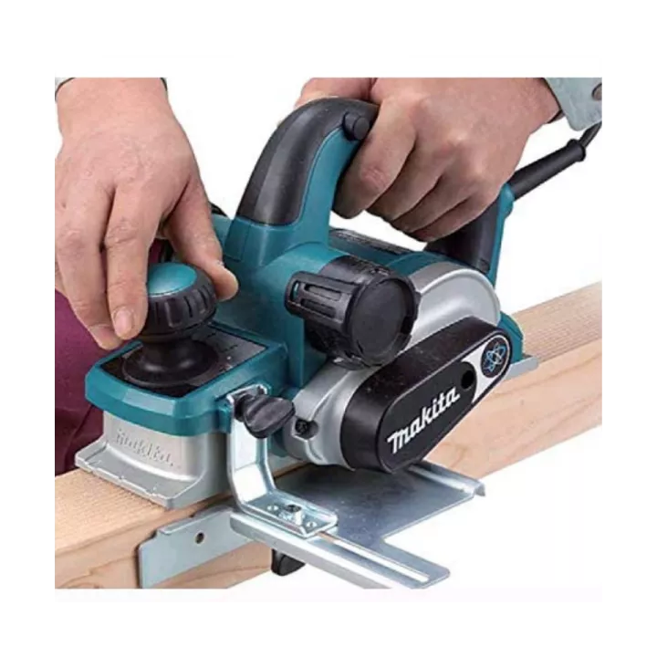 RABOT ÉLECTRIQUE 850W 82MM MAKITA